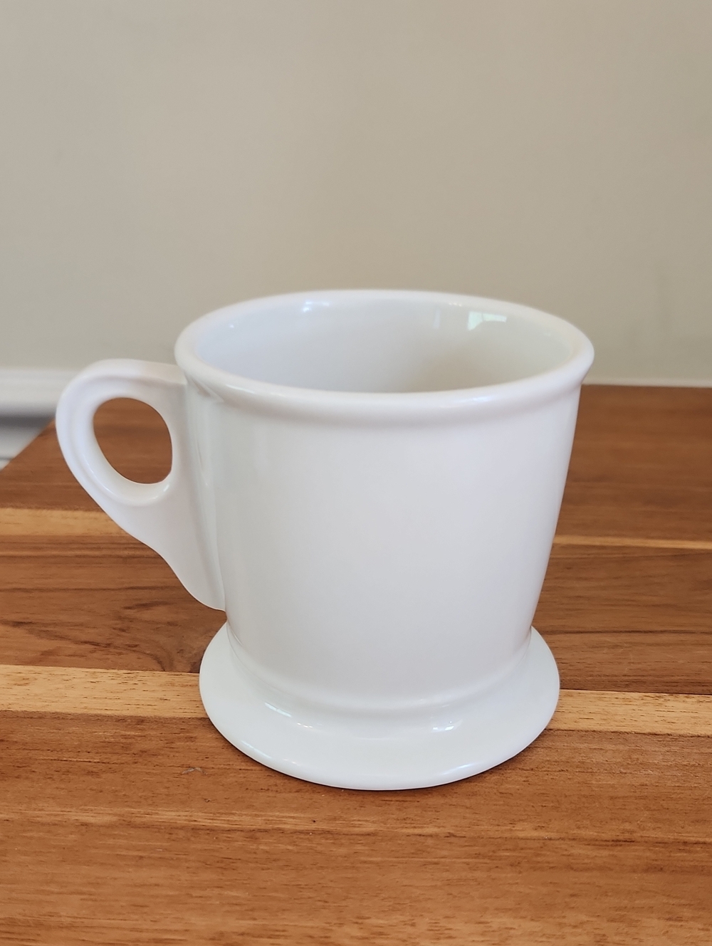 White Ceramic Monogram 'R' Coffee Mug - Picture 2 of 5